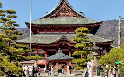 Kai Zenko-ji temple